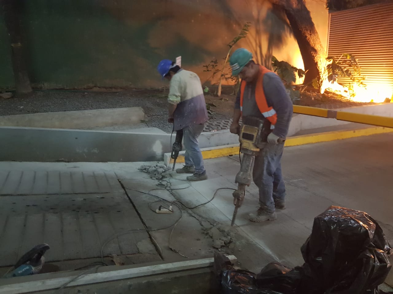 Refracción Local Paseo la Galeria